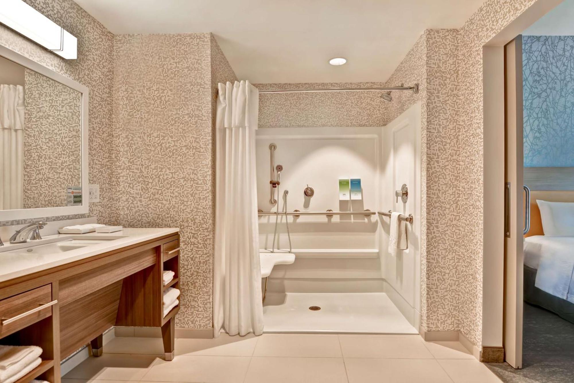 Home2 Suites By Hilton Naples I-75 Pine Ridge Road Eksteriør billede