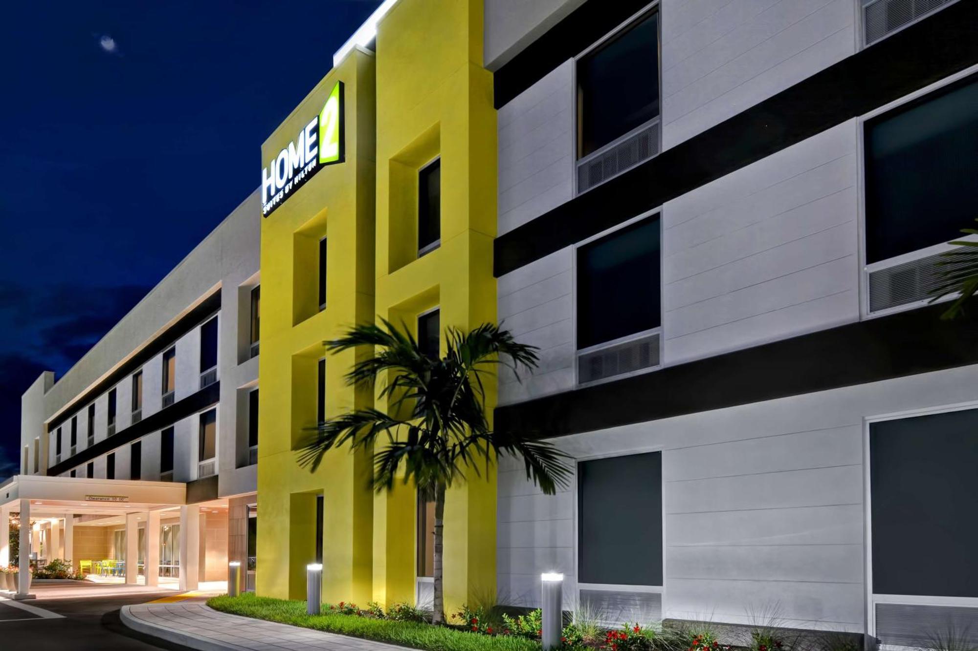 Home2 Suites By Hilton Naples I-75 Pine Ridge Road Eksteriør billede